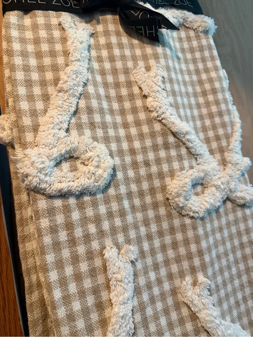 Gingham taupe and cream with cream 3d Pom bows throw blanket nwt